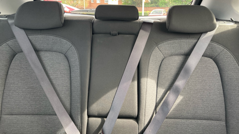 Hyundai KONA 100kW Premium 39kWh 5dr Auto Electric Hatchback